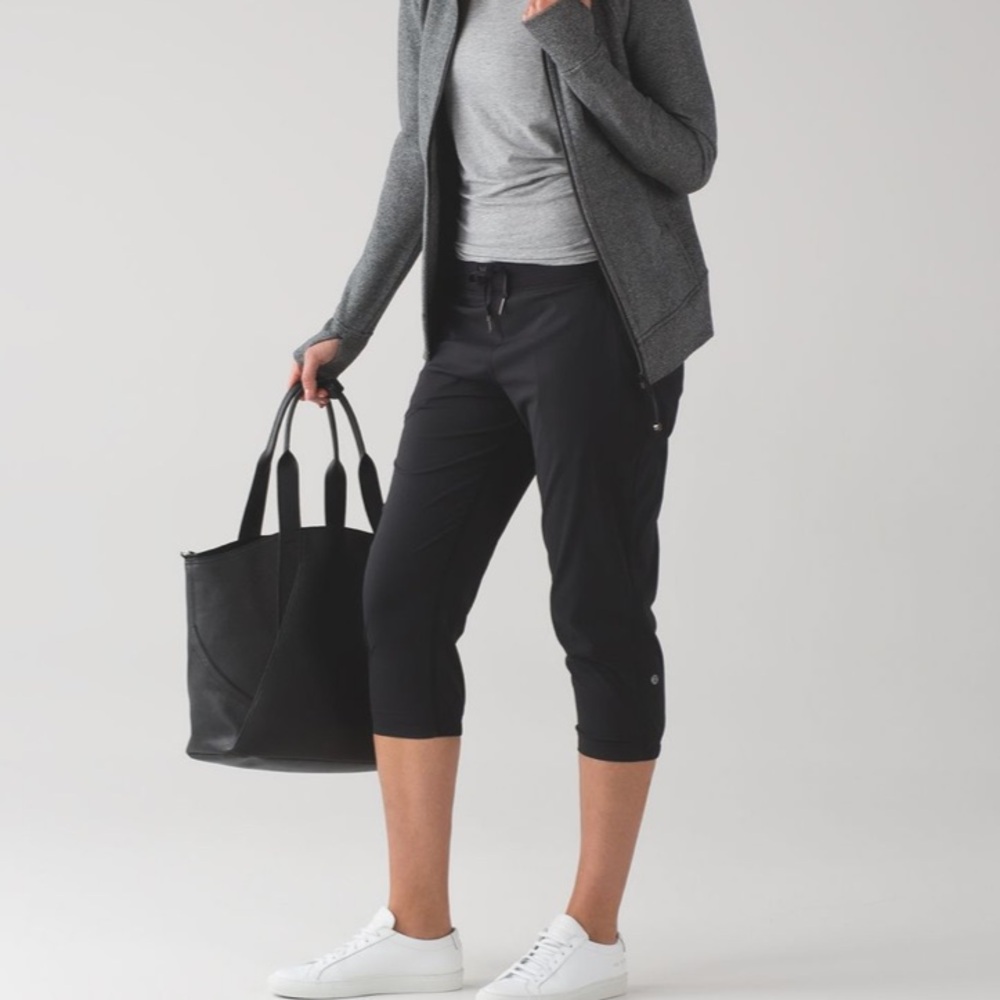 Lululemon Dance Studio Crop II Black Pants